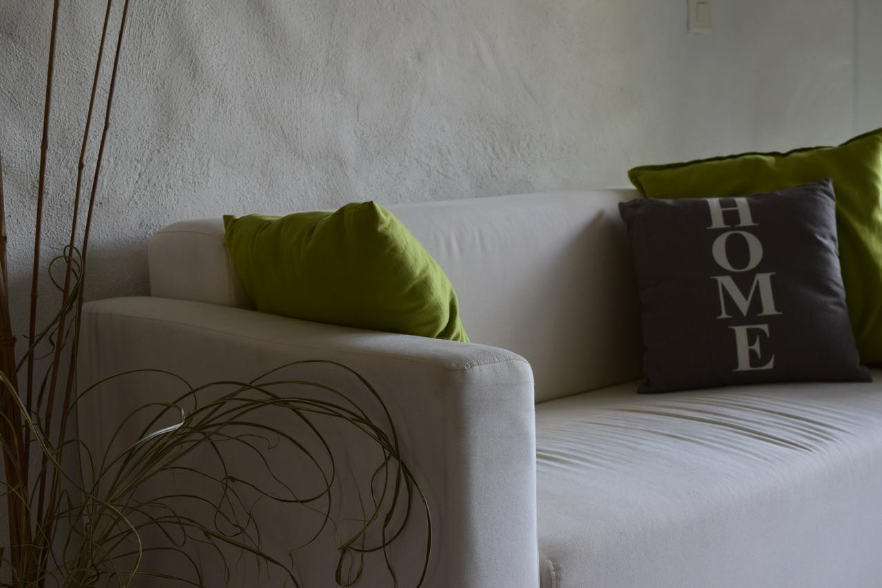 BnB Villa Levanta Péry Esterno foto